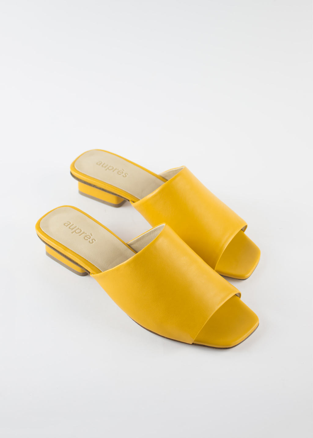varda-yellow-persp