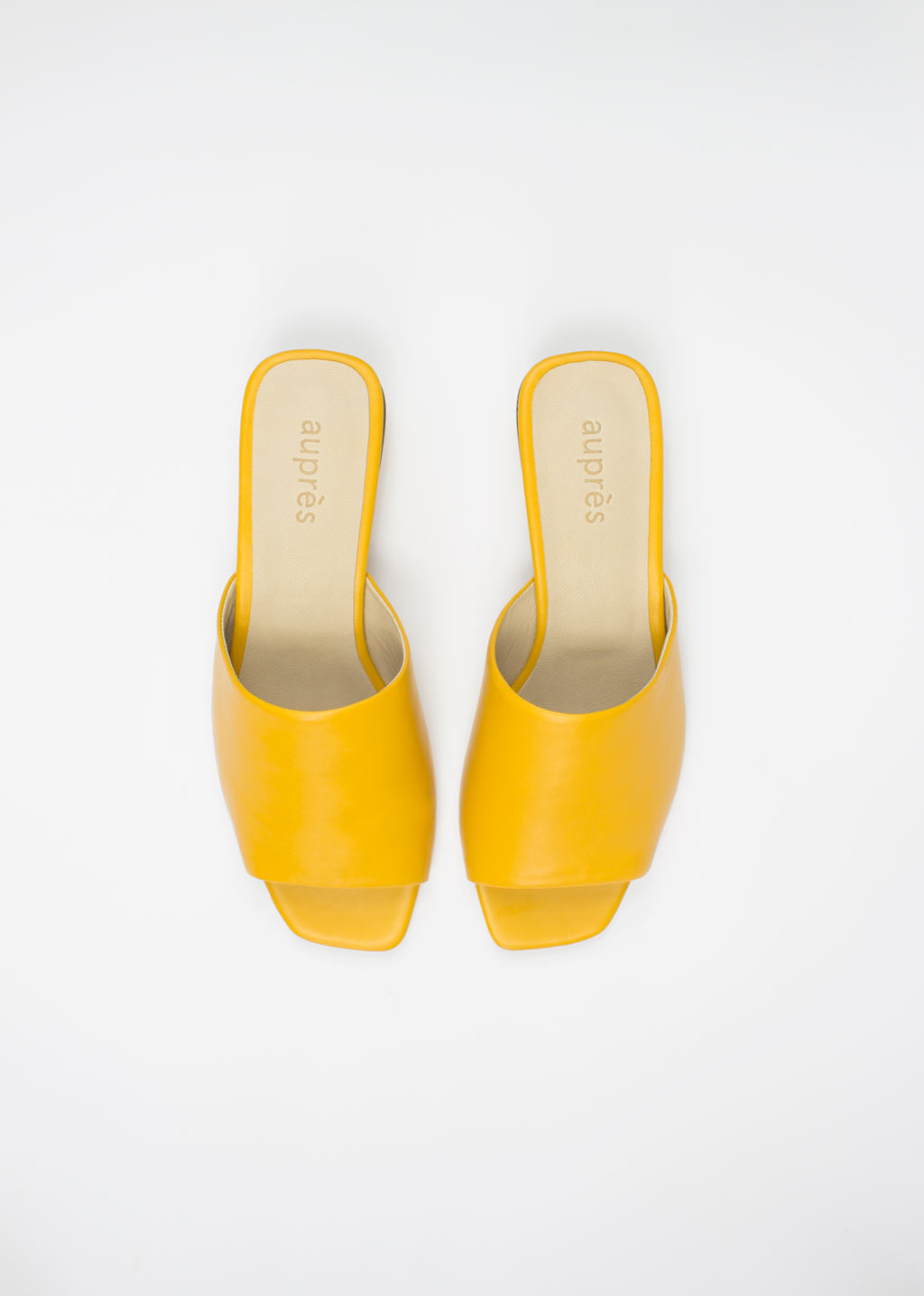 varda-yellow-top