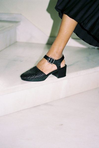 Jeanne Noir Handwoven LIMITED EDITION shoe sustainable made in Portugal