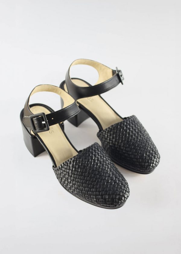 Jeanne Noir Handwoven LIMITED EDITION shoe handmade